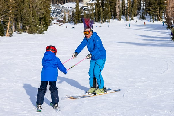 Kids skiing at Mammoth Mountain