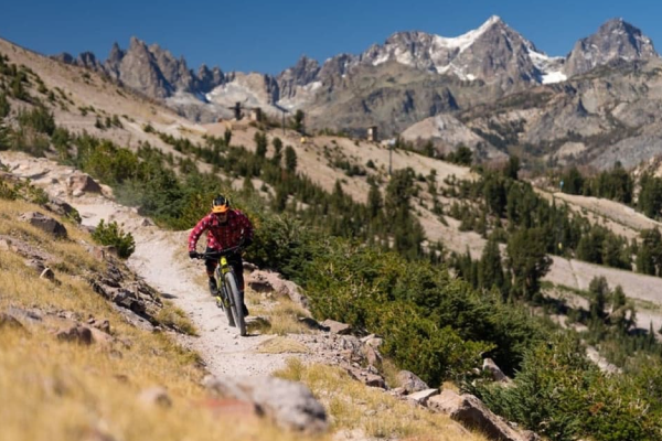 Mountain biking in Mammoth
